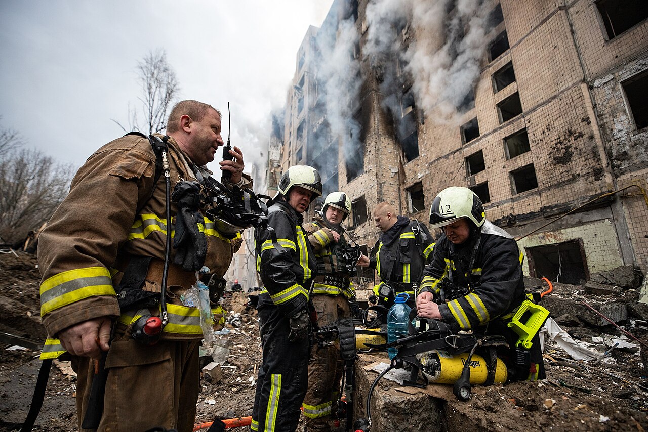 Residential building in Solomianskyi District damaged in the January 2 missile attack on Kyiv