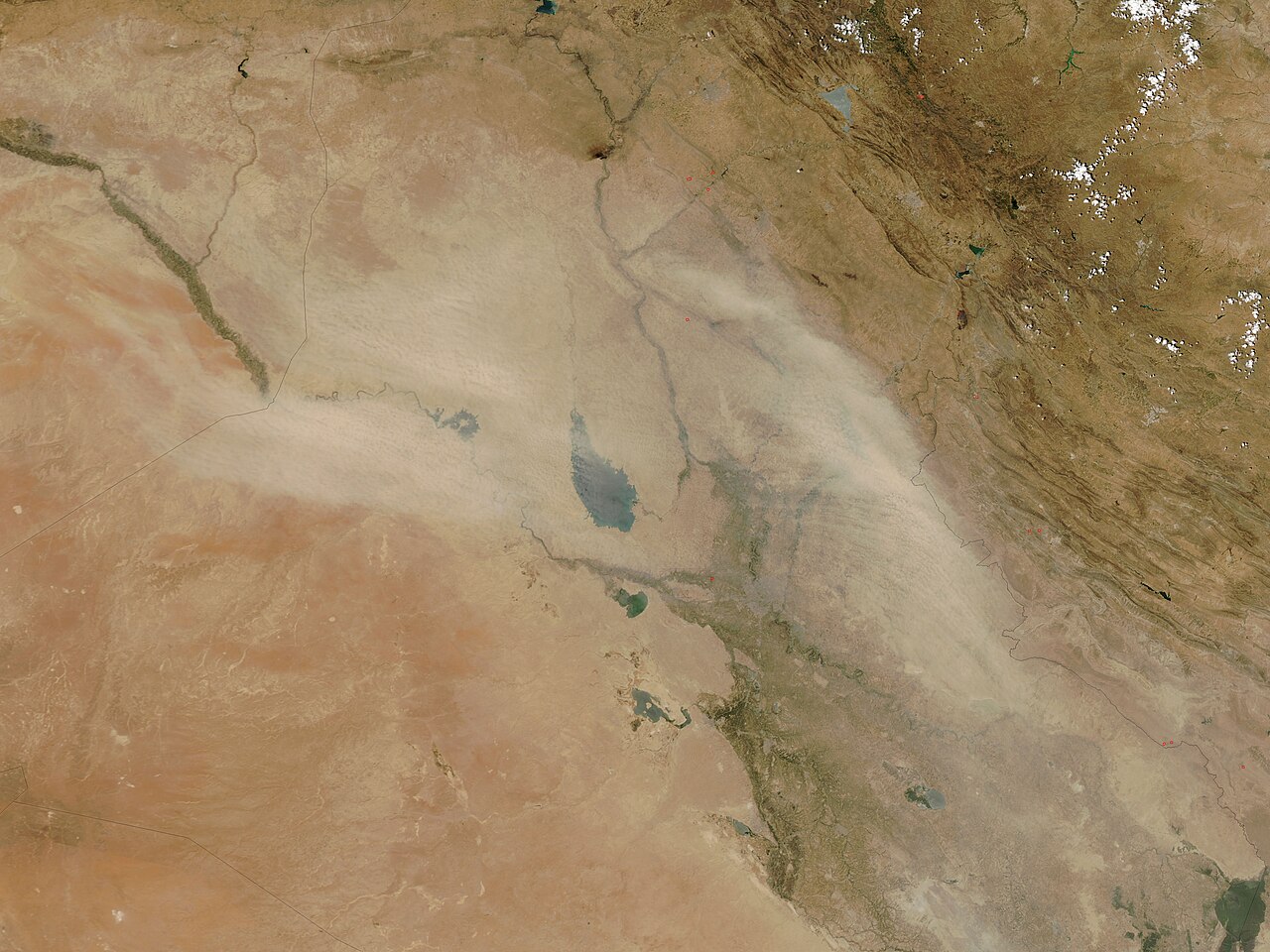 Satellite image showing dust storm crossing the Iran-Iraq border region.