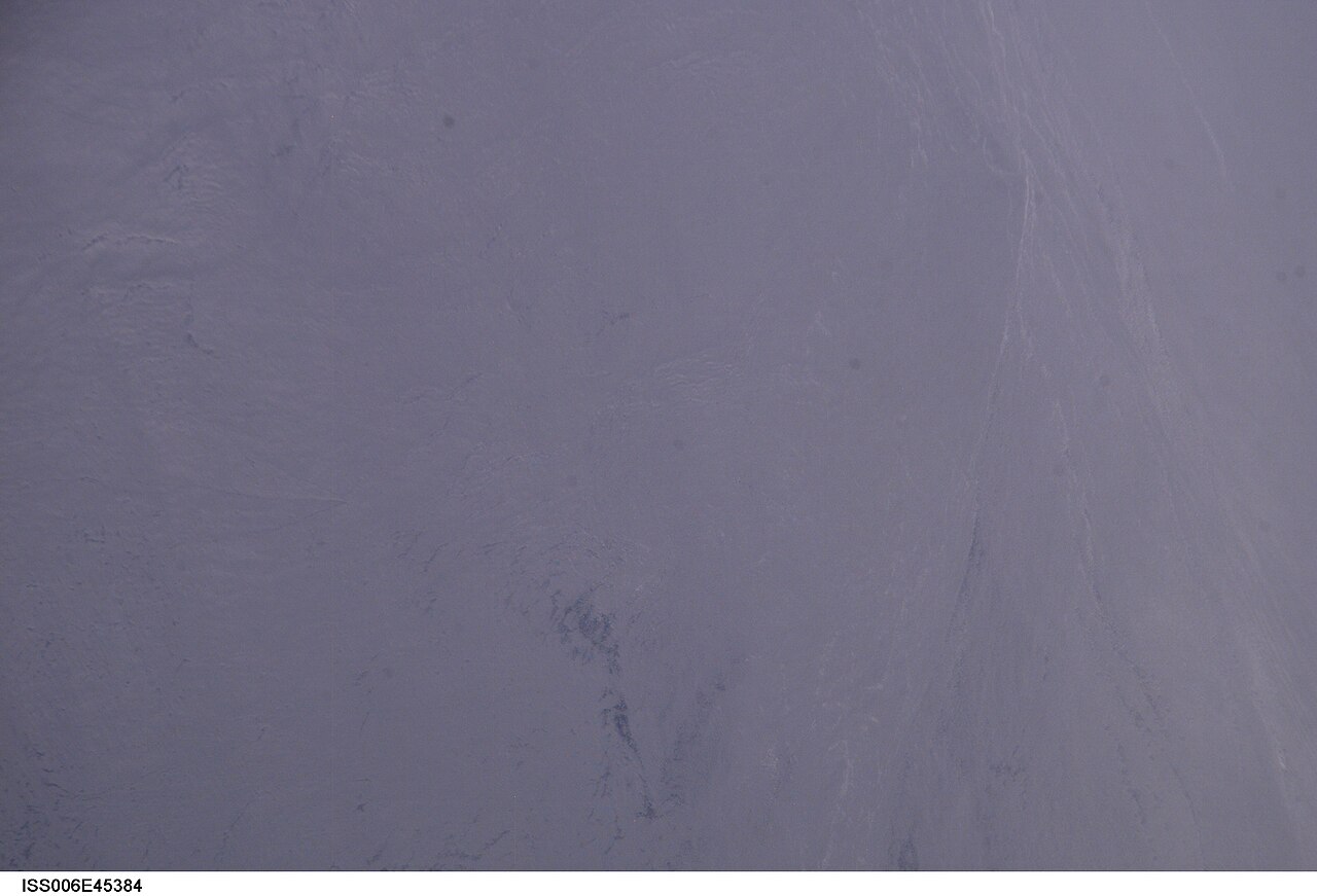 Satellite imagery of the Persian Gulf.