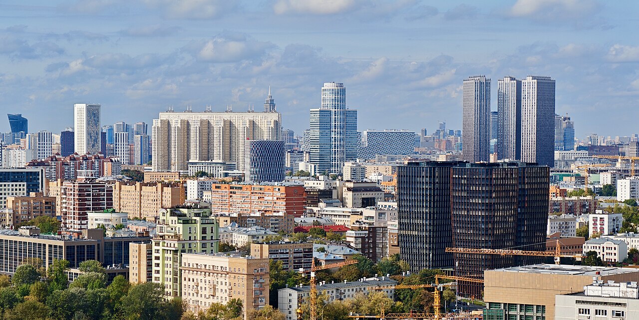 Panoramic view of central Moscow, Russia, seen from Sparrow Hills at dusk. File photo.